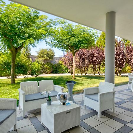 Villa Estia - Nel Cuore Della Valle D'Itria 奇斯泰尼诺 外观 照片