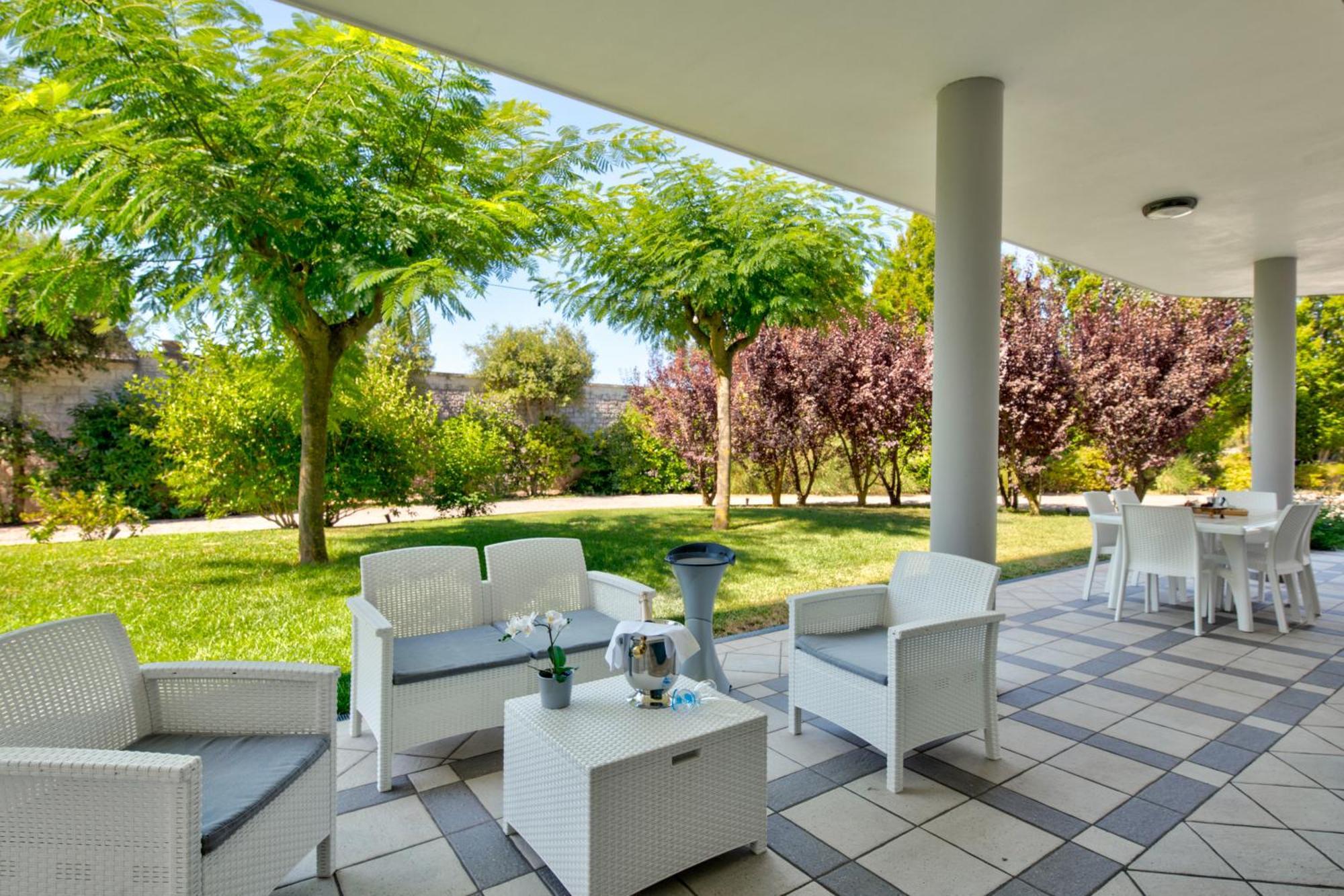 Villa Estia - Nel Cuore Della Valle D'Itria 奇斯泰尼诺 外观 照片